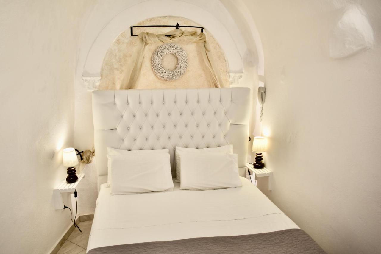 Aeolos Art & Eco Suites Adults Only Imerovigli (Santorini) Exterior foto